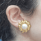 Boucles d'oreilles Boucles d’oreilles - Perles mabé en or jaune 18k 58 Facettes PE213