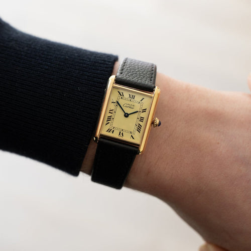 Montre Cartier Tank Must - Montre LM en vermeil, cadran romain lemon 58 Facettes 470