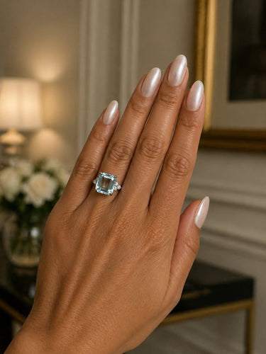 Bague 54 Bague - Aigue-marine 6,0 ct en or blanc 18k et diamants 58 Facettes 50452