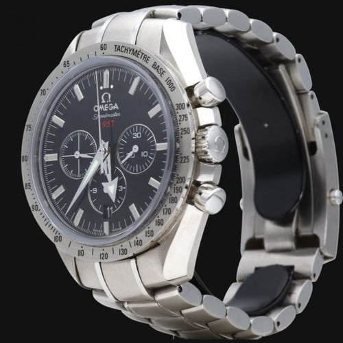 Montre Omega Montre Speedmaster Broad Arrow 58 Facettes MT46304