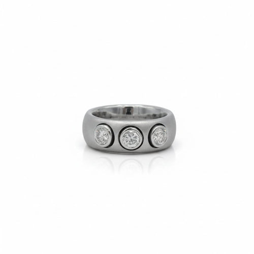 Bague 55 Bague en or blanc 18 carats sertie de 3 diamants 58 Facettes 1.0000179/7