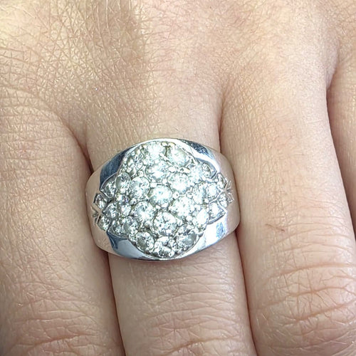 Bague 57 Bague en or blanc 18 ct avec diamants 58 Facettes 155/B OC