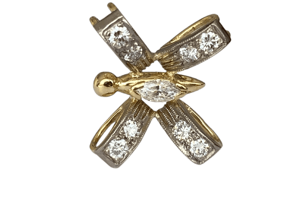 Pendentif Pendentif papillon en or blanc/jaune 18 kt et diamants 58 Facettes pendant