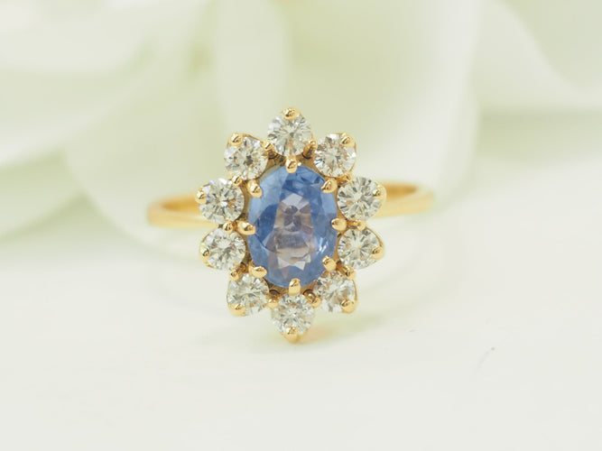Bague 50.5 Bague entourage en or jaune 18 kt saphir Ceylan 1 ct et diamants 58 Facettes 33720