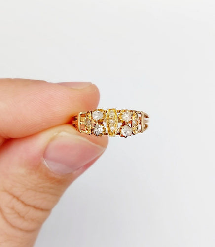 Bague 54.5 Bague chevalière victorienne en or rose 18k avec diamants et perles 58 Facettes A07048