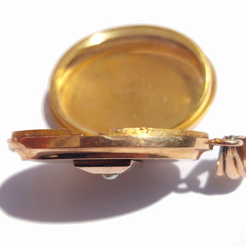 Pendentif Pendentif médaillon porte-souvenir XIXe siècle en or 18k et perle 58 Facettes 254