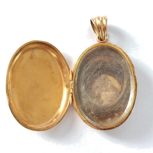 Pendentif Pendentif médaillon porte-souvenir XIXe siècle en or 18k et perle 58 Facettes 254
