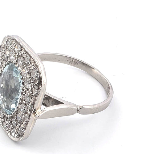 Bague 51 Bague - en or blanc avec aigue-marine et diamants 58 Facettes 103/26 H