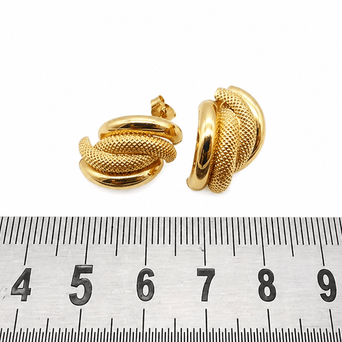 Boucles d'oreilles Boucles d’oreilles en or jaune 18 carats (750) 58 Facettes Boucles d'oreilles en or jaune 18 carats