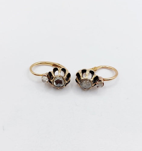 Boucles d'oreilles Dormeuses victoriennes en or 18k et diamants taille rose sur paillon 58 Facettes A07071