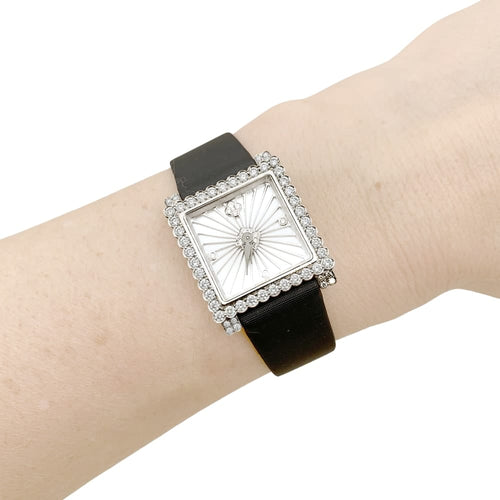 Montre Montre BuccelIati, "Venuschron", or blanc, diamants. 58 Facettes 35536
