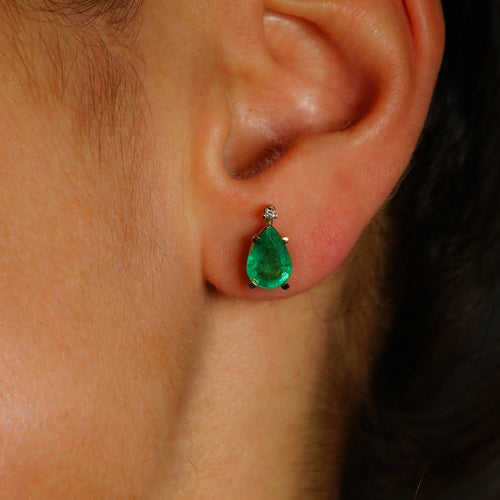 Boucles d'oreilles Boucles d'oreilles - Émeraudes et diamants en or jaune 18K 58 Facettes E001