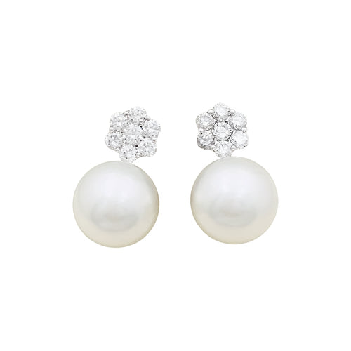 Boucles d'oreilles Boucles d'oreilles perles et diamants. 58 Facettes 35541