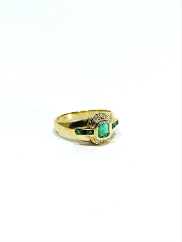Bague 54 Bague en or jaune 18 carats avec diamants et émeraudes 58 Facettes id: 1752351