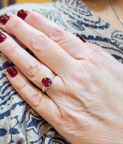 Bague 51 Solitaire - Bague en or jaune 18 carats, rubis de Siam et diamants 58 Facettes Srd