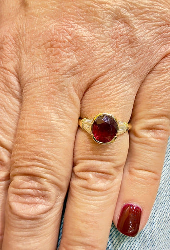 Bague 51 Solitaire - Bague en or jaune 18 carats, rubis de Siam et diamants 58 Facettes Srd