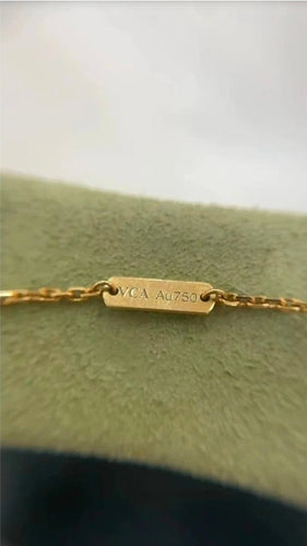 Collier Van Cleef & Arpels Lucky Alhambra - Collier papillon en or jaune et nacre 58 Facettes Jnci23