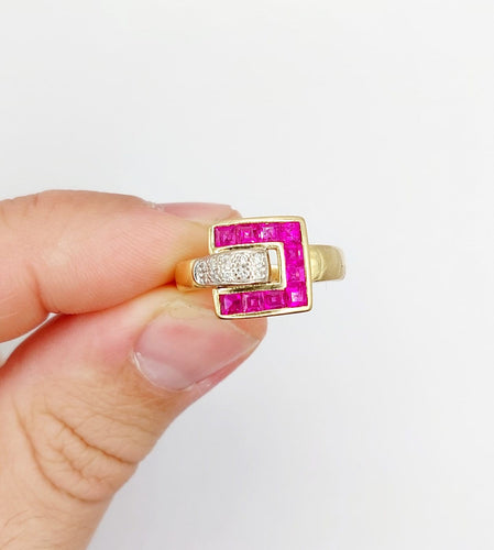 Bague 54.5 Guy Laroche - Bague rétro vintage en or 18k, diamants et rubis synthétiques 58 Facettes A07086