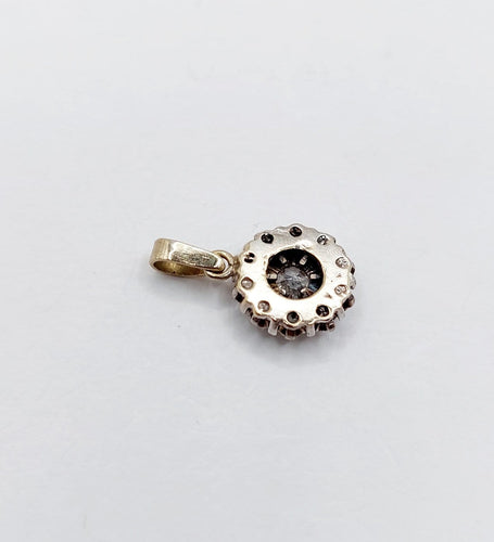 Pendentif Pendentif marguerite Art déco en or blanc 18k et diamants 58 Facettes A07088