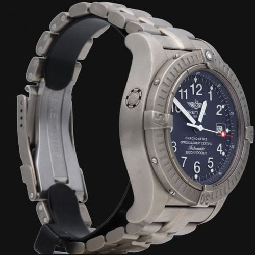 Montre Breitling Montre Avenger Seawolf 58 Facettes MT46218