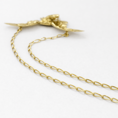 Collier Collier pendentif aigle en or jaune 18 carats et perle 58 Facettes 36164