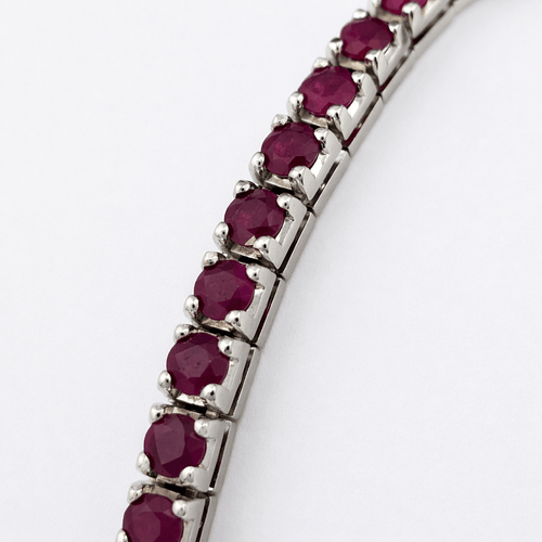Bracelet Bracelet rivière en or blanc 18 carats et rubis taille brillant 58 Facettes 36273
