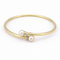 Bracelet Bracelet jonc ouvert en or jaune 18 carats et perles 58 Facettes 36269