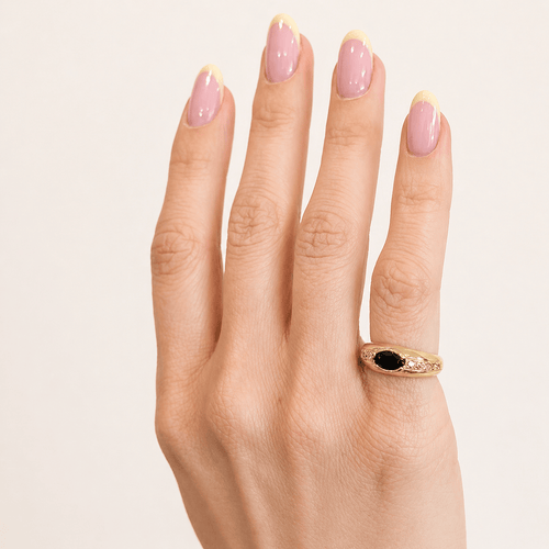 Bague 50.5 Bague jonc en or jaune 18 carats avec saphir ovale et diamants 58 Facettes 36627