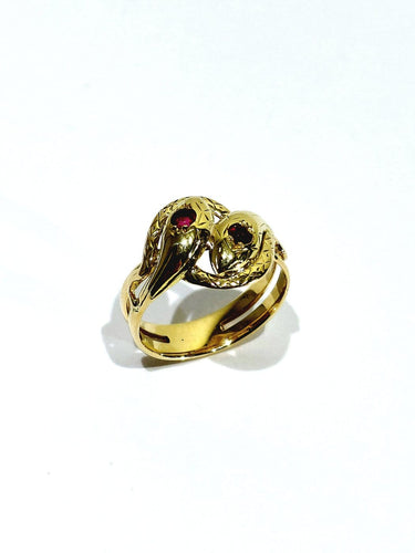 Bague 55.5 Bague serpent en or jaune 18 carats et rubis 58 Facettes id: 1754982