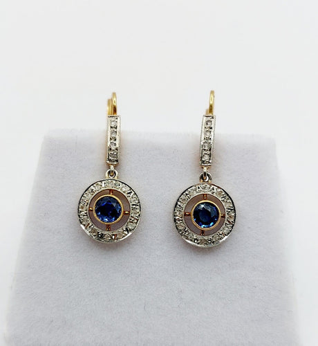 Boucles d'oreilles Dormeuses Art déco en or jaune 18k, saphirs synthétiques et diamants 58 Facettes A07091