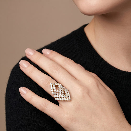 Bague 53 Bague en or jaune et diamants 58 Facettes OC-61E00527