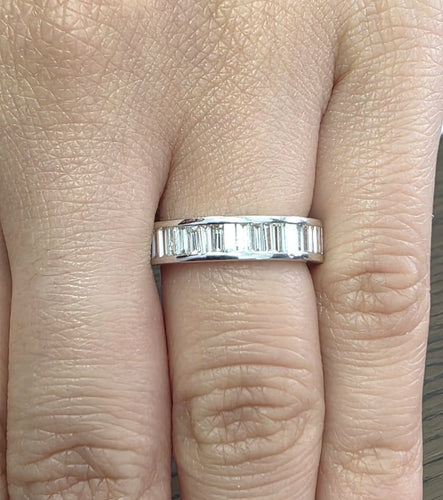 Bague 51 Bague éternité en or blanc avec diamants baguette 58 Facettes 294/26 N
