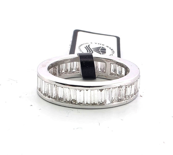 Bague 51 Bague éternité en or blanc avec diamants baguette 58 Facettes 294/26 N