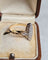 Bague 52 Bague marquise vintage en or jaune et blanc 18 carats et diamants 58 Facettes 678