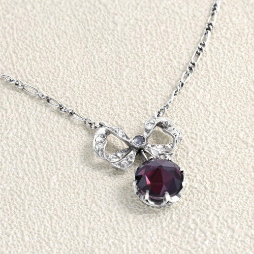 Collier Collier Platine, Grenat et Diamants 58 Facettes 64700095