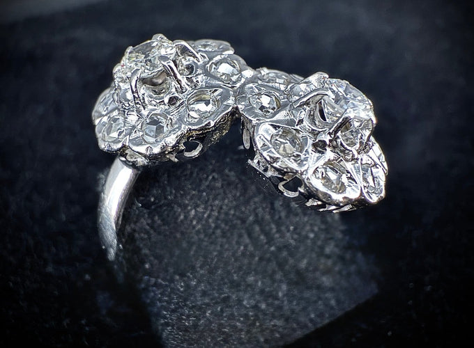 Bague 51 Bague Toi & Moi florale en or 18 carats et diamants 58 Facettes Bague 005