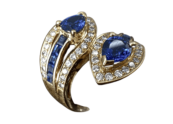 Bague 54.5 Bague - Saphirs poire et calibrés, diamants en or jaune 18 carats 58 Facettes Bague 009