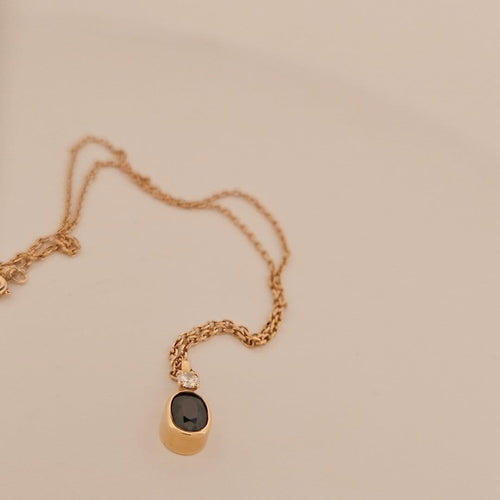 Collier Chaîne et pendentif - Saphir ovale en or jaune 18 carats 58 Facettes 2909758 - 2153871