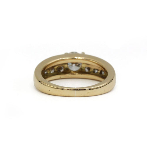 Bague 53 Bague en or jaune 750 avec diamant 0,90 ct et diamants 58 Facettes 1421