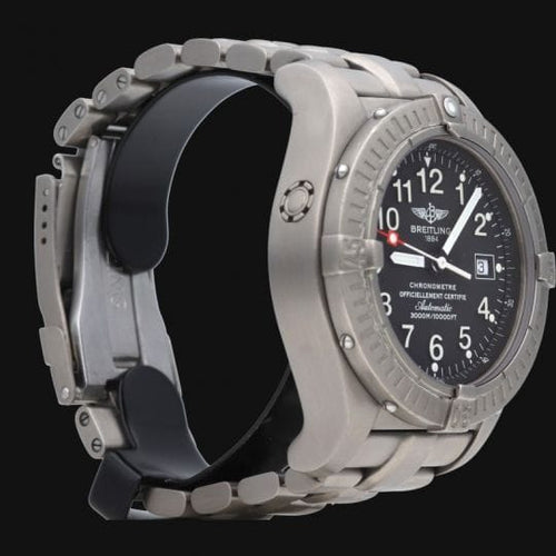 Montre Breitling Montre Avenger Seawolf 58 Facettes MT46220