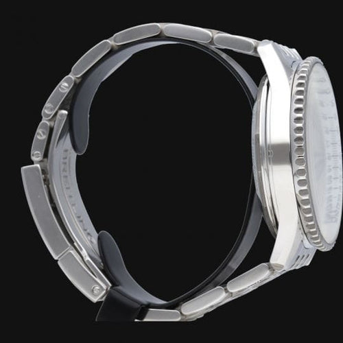 Montre Breitling Montre Navitimer 58 Facettes MT46197
