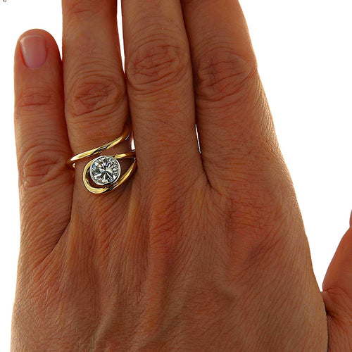 Bague 55 Bague solitaire fantaisie en or jaune et blanc avec diamant 1,35 ct 58 Facettes G3934