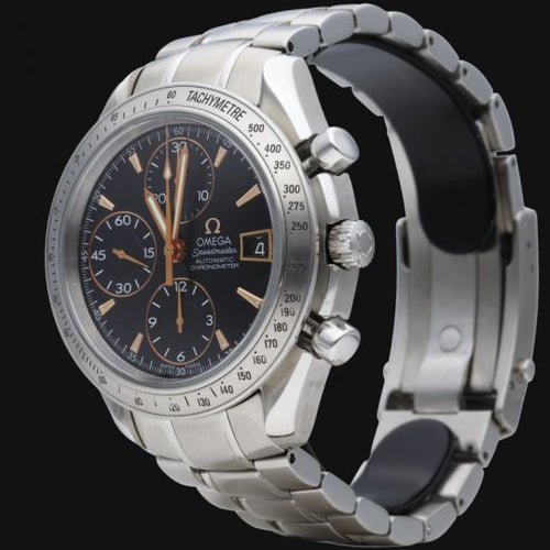 Montre Omega Montre Speedmaster Date Chronograph 58 Facettes MT46620