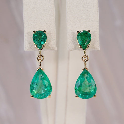 Boucles d'oreilles Boucles d'oreilles pendantes en or jaune 14 ct et émeraudes naturelles 58 Facettes E002