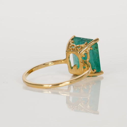 Bague 53 Bague en or jaune 18 kt avec émeraude naturelle de 4 carats 58 Facettes R002