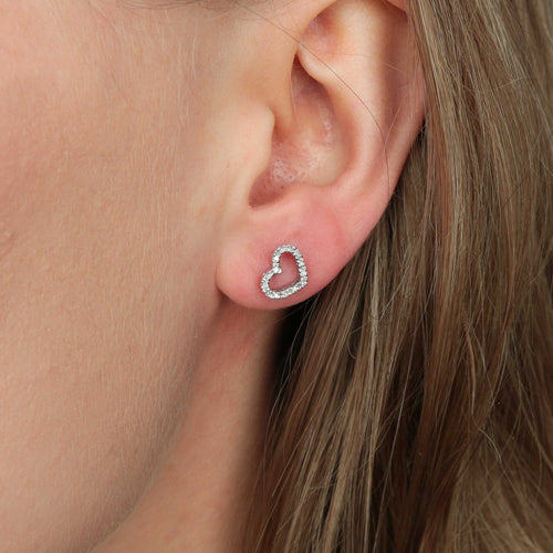 Boucles d'oreilles Boucles d’oreilles cœur en or blanc et diamants 58 Facettes P1L9
