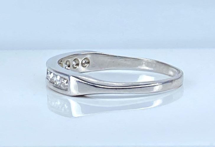 Bague 54 Demi-alliance - Bague en or blanc 18 carats et diamants 58 Facettes AB722
