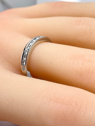 Bague 54 Demi-alliance - Bague en or blanc 18 carats et diamants 58 Facettes AB722