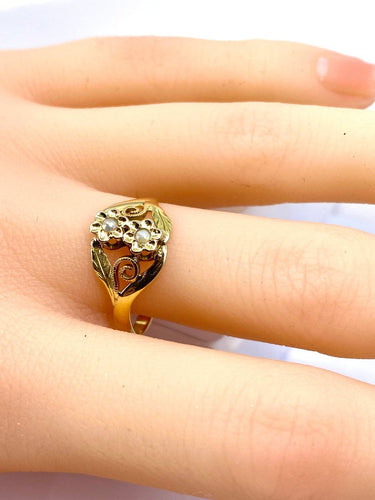 Bague 59 Bague en or 18 carats à perles de culture, vers 1900 58 Facettes AB725