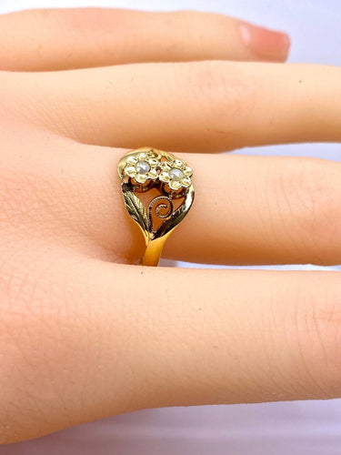 Bague 59 Bague en or 18 carats à perles de culture, vers 1900 58 Facettes AB725